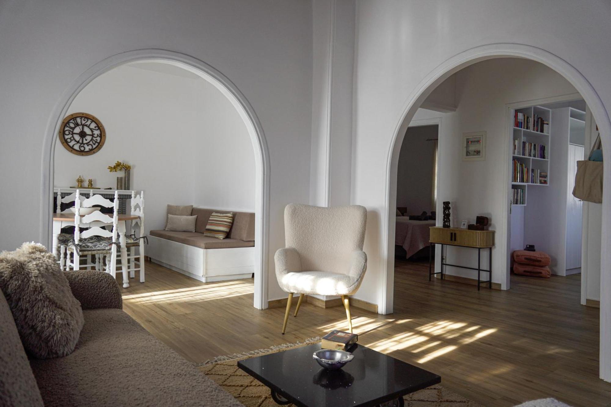 Bookhome By Greece